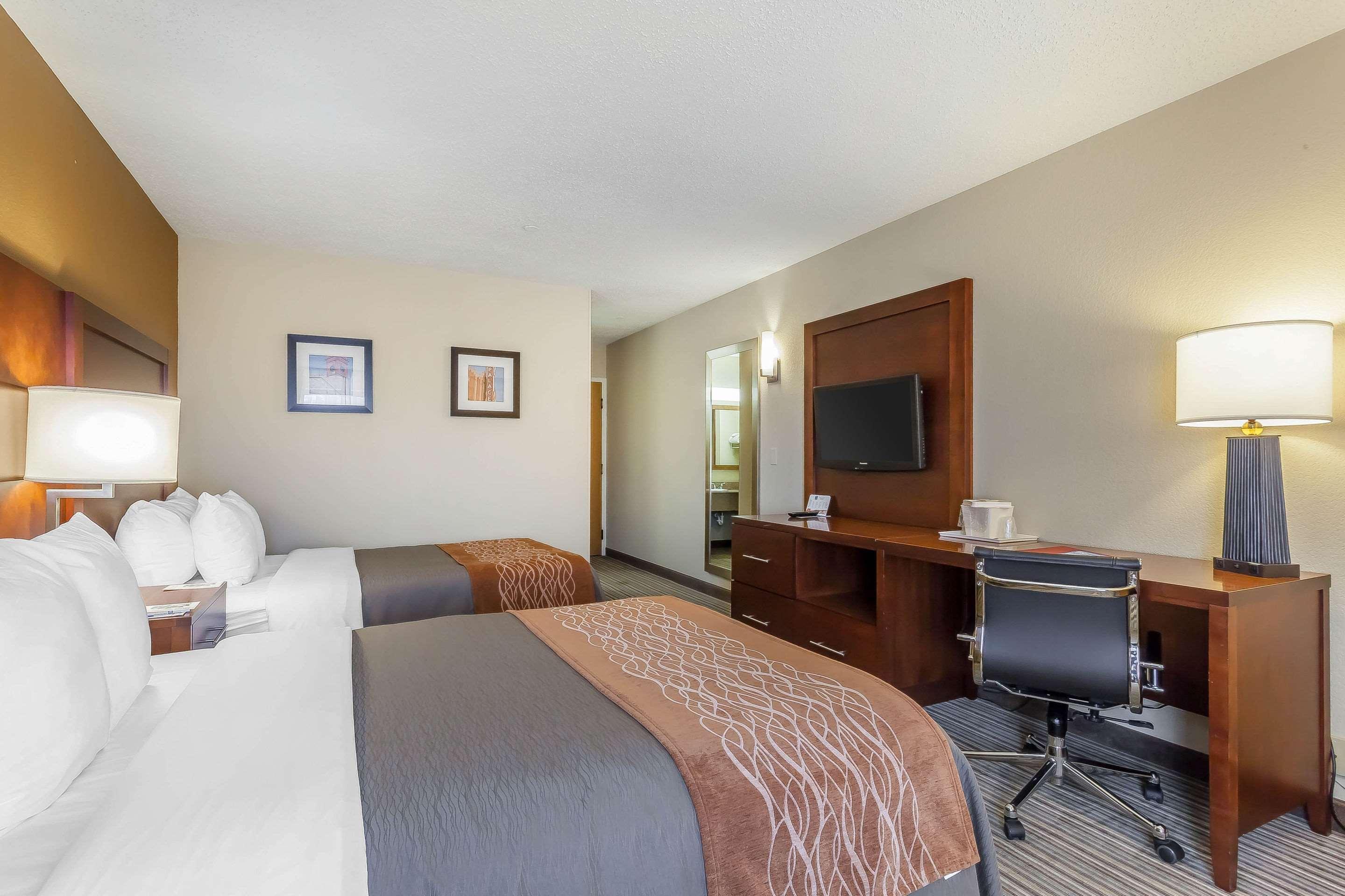 Comfort Inn - Hall Of Fame Canton Buitenkant foto